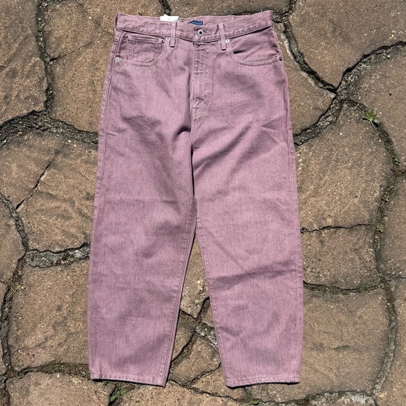 Levi’s Made & Crafted Barrel Crop Jean in Mauve - Picture 2 of 8